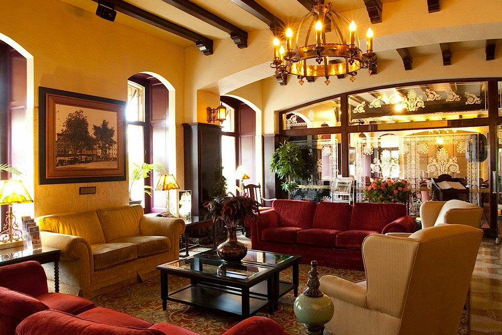 Hotel Clarendon Квебек Екстериор снимка